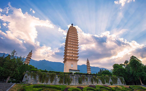 大理崇圣寺三塔洱海游轮苍山索道纯玩2日游尔虞我诈见鬼去风花雪月