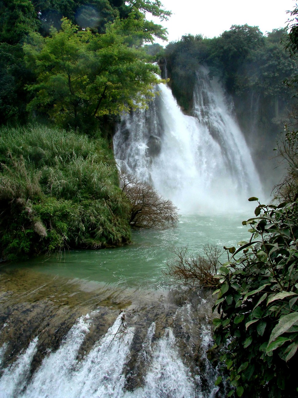 广南八宝风景区