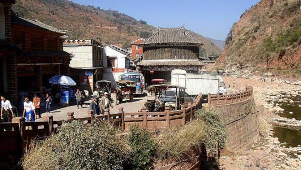 南京带游泳池别墅-黑井,从入了这条街道,一段落寂的历史开始呈现 大龙祠:祭