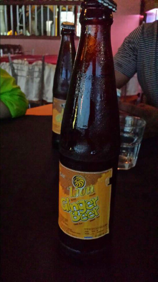 狮子牌姜汁啤酒,没有酒味,甜甜的