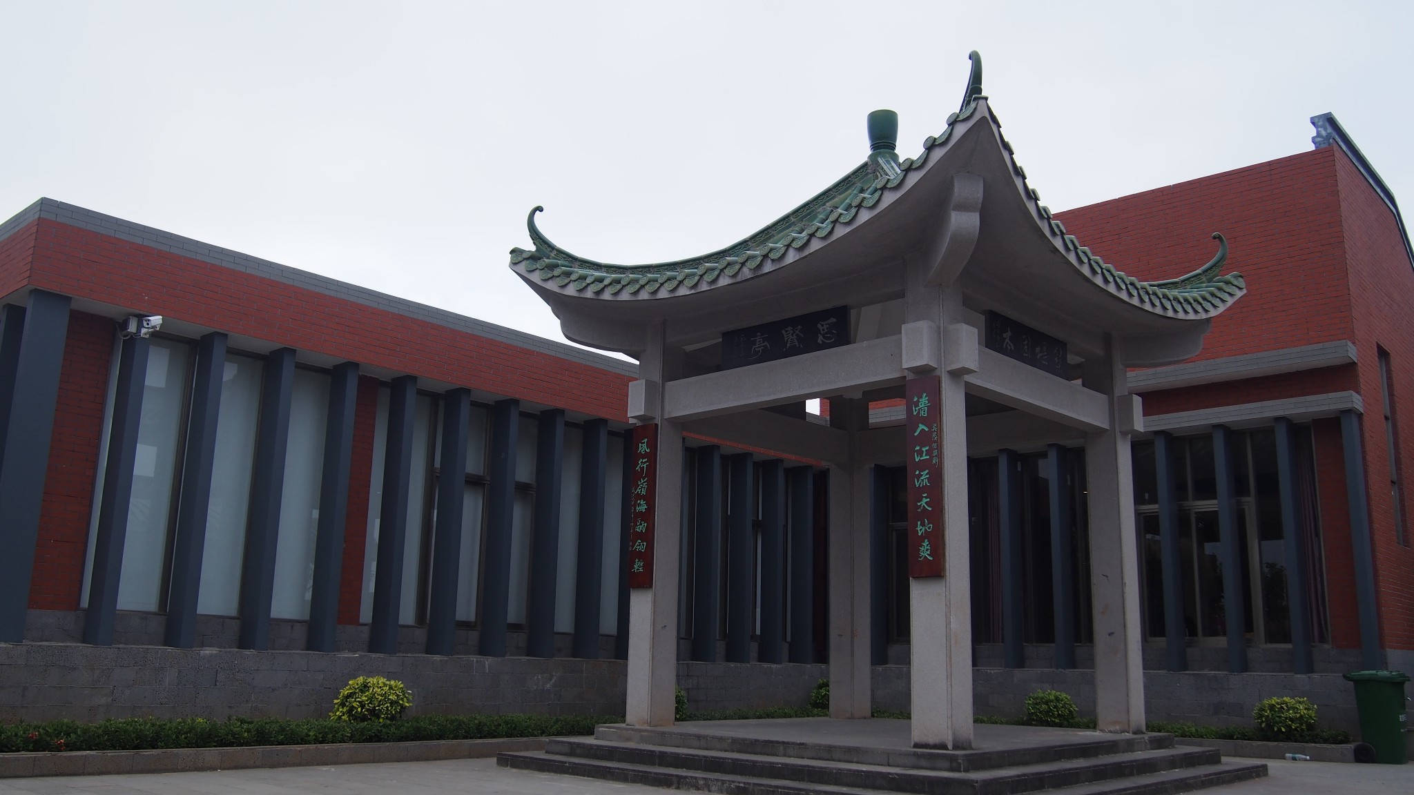 陈瑸纪念馆         
