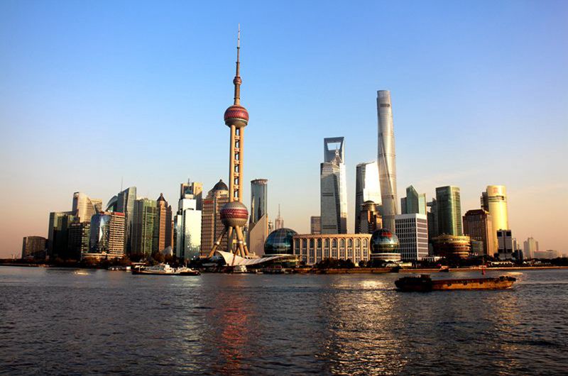 预告片 陆家嘴——上海金融中心,新上海的标志 丽娃河畔——华东师大