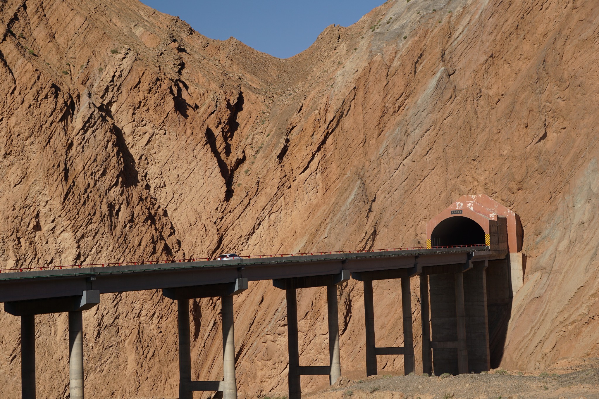 【西安到阿克苏特价机票】西安到阿克苏打折特