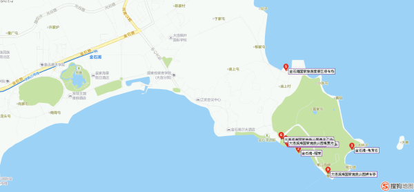在交通车上就有售票员售卖地质公园门票(C票,70元),别看介绍中整个景区包括五景群一馆(即恐龙探海景群、金石缘景群、玫瑰园景群、南秀园景群、鳌滩景群、地质博物馆),实际上核心景区就是南秀园和鳌滩景区(南秀园景区群览图所标区域),所以C票就够了。要注意的一是整个园区交通车16:30最后一班,从南秀园景区导游图里那个红星的位置发出,亦即卫星地图所标的9的位置发出;二是鳌滩景区,尤其要看里面最有名的龟背石的,要坐船摆渡,在情人湾处坐船,15:30最后一班,如果风浪过大还会取消摆渡,也可以在上述的交通车发车处摆