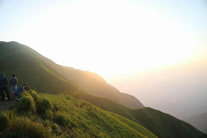 山上美景 音乐 wKgBZ1kyTHOAJyZZAAU7uNwIWWk45.jpeg?imageView2%2F2%2Fw%2F680%2Fq%2F90