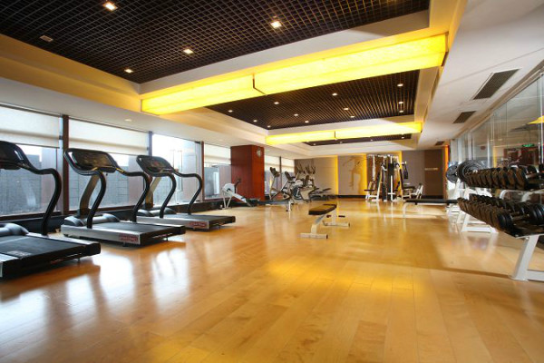 什么酒店有健身房 wKgB3FEtukGACh--AARKHCGFvFc73.jpeg?imageView2%2F2%2Fw%2F600%2Fq%2F90