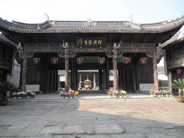 枫桥大庙 33°多云