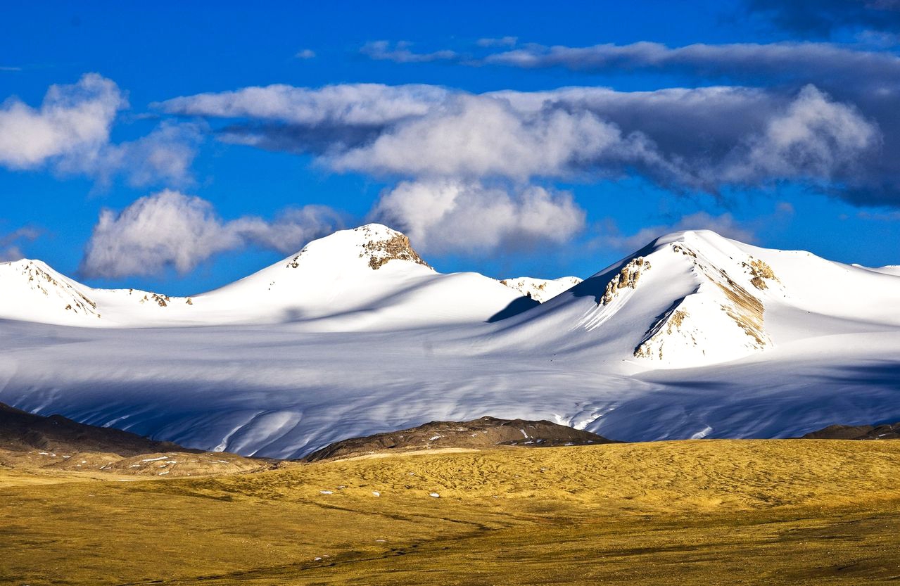 wKgB4lM_8PqAbGwjAAg2CimBSuw33.jpeg?imageView2%2F2%2Fw%2F600%2Fq%2F50