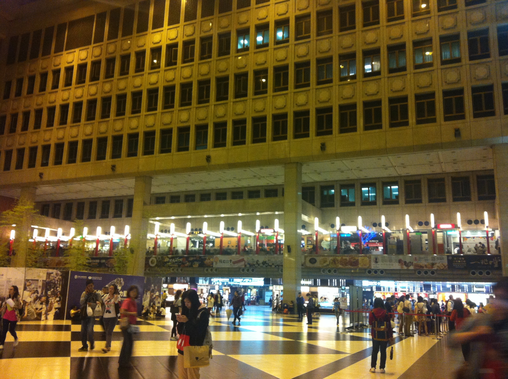 wKgB4lOmpcqASk56ACUzxWilnEU14.jpeg?imageView2%2F2%2Fw%2F600%2Fq%2F90