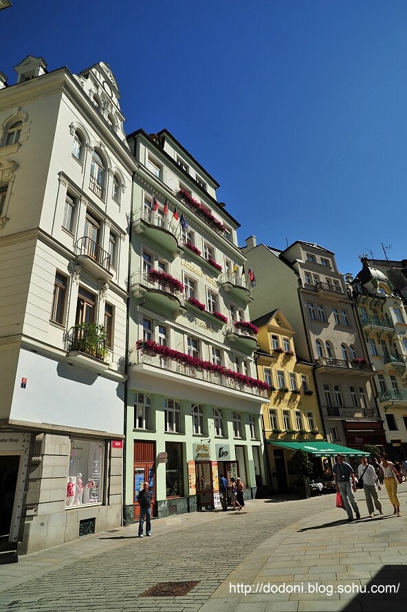 wKgB4lMk-hOAY9DsAAMmz8Gu8P869.jpeg?imageView2%2F2%2Fw%2F600%2Fq%2F90