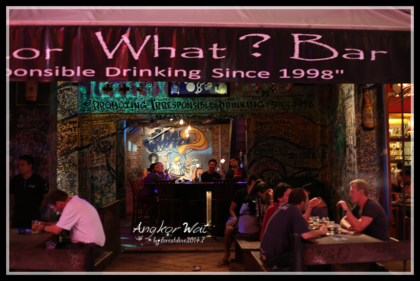 人咬鱼猜成语_看图猜成语(3)