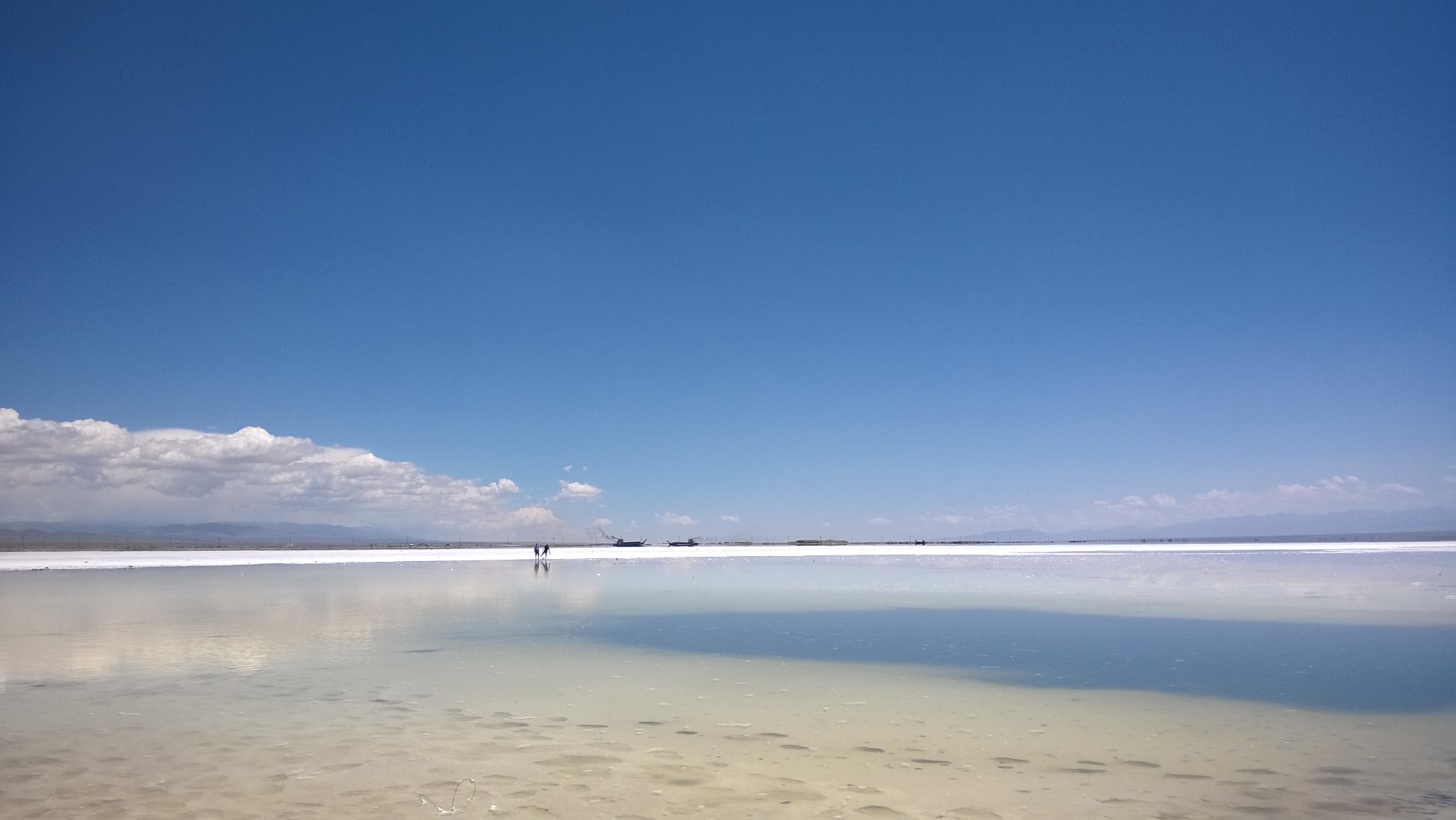 青海旅游5月怎么穿搭_青海旅游穿搭图片大全