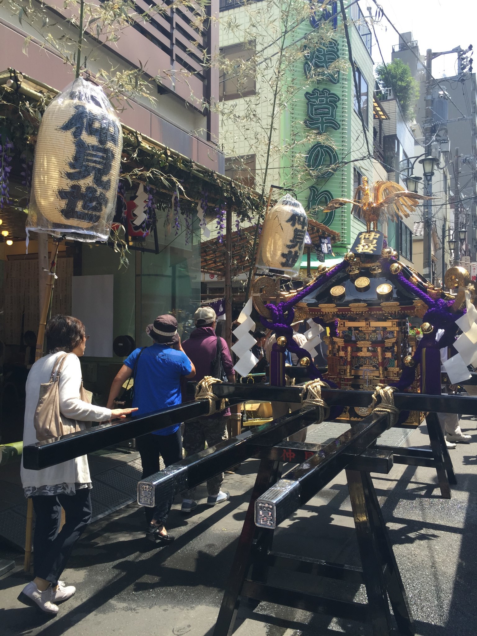 wKgBpVV4YrOAUPSKAA2z3gQtZEU73.jpeg?imageView2%2F2%2Fw%2F600%2Fh%2F600%2Fq%2F90%7Cimageslim