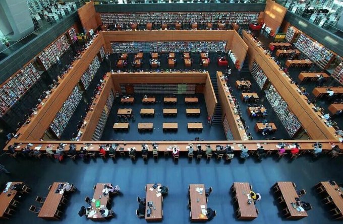 中国国家图书馆攻略 wKgBpVW3d9KAO5pkAAKxZeQ9Hdo04.jpeg?imageView2%2F2%2Fw%2F680%2Fq%2F90