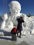 机场外的大雪人,过客必拍 机场外的大雪人,过客必拍
