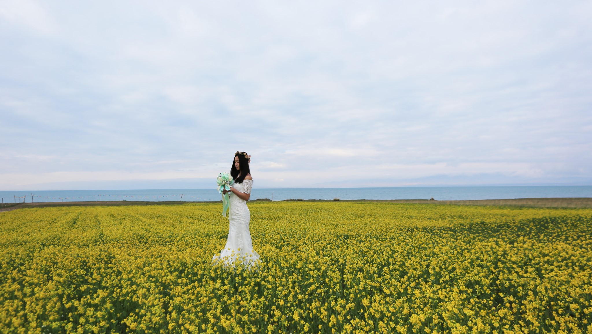 夏河婚纱_夏河麦洛洛(2)