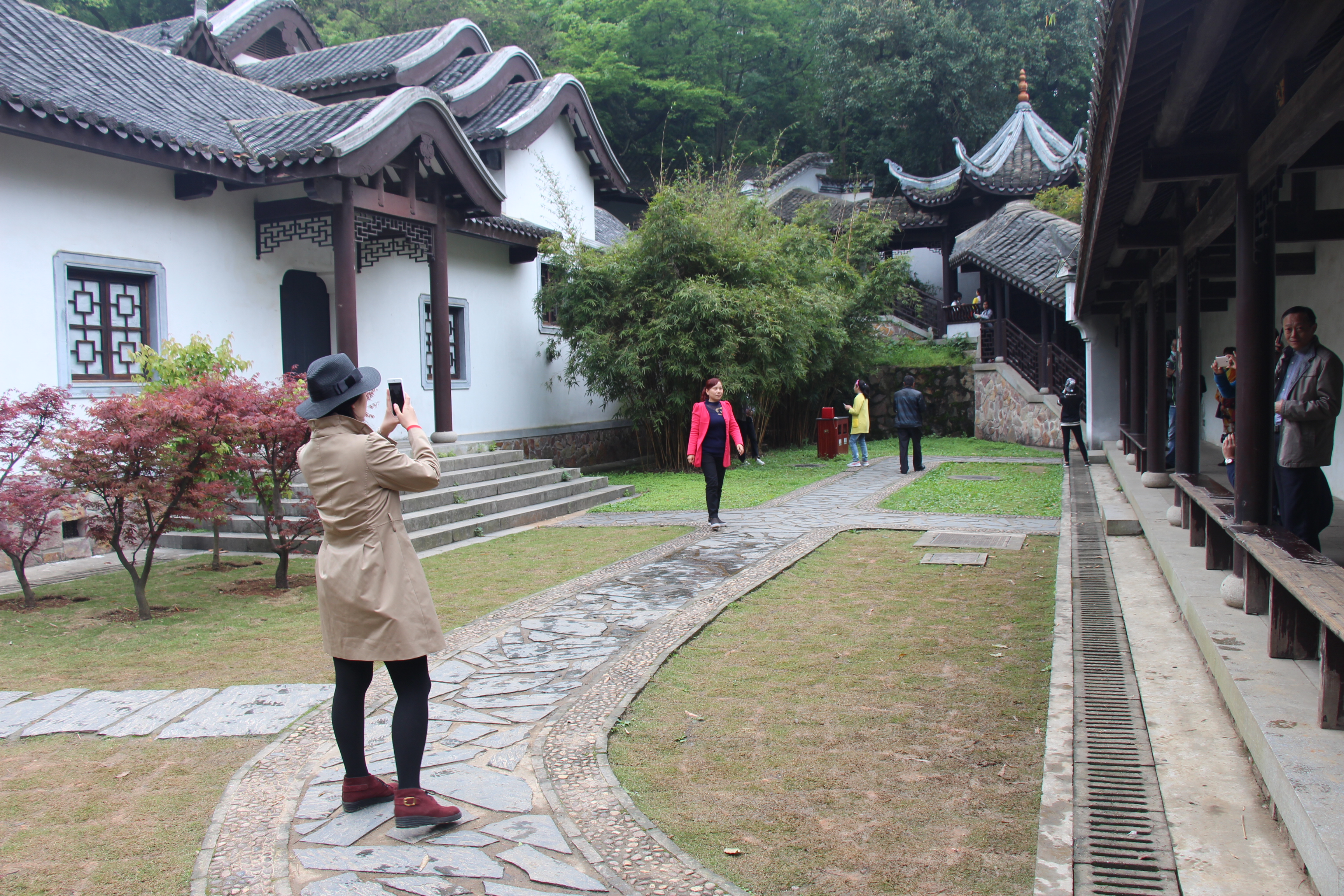 岳麓山景区人口稠密_岳麓山景区地图