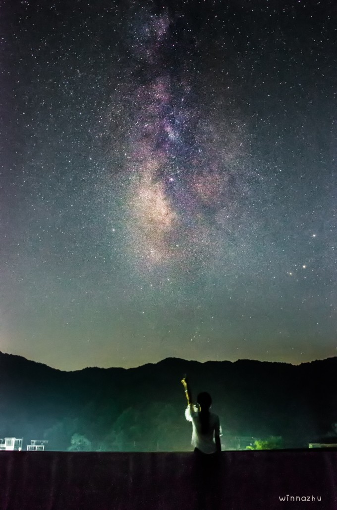 什么是流星歌 wKgBs1fFgBGAEapaAA1Ucy0F3vs96.jpeg?imageView2%2F2%2Fw%2F680%2Fq%2F90