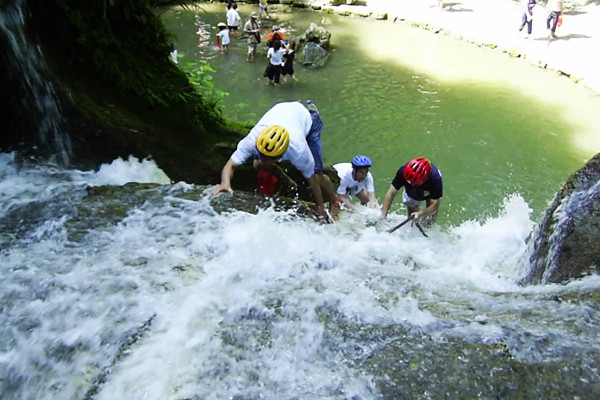 wKgBs1dfsdyAdpeJAAFoqSUo3NQ84.jpeg?imageView2%2F2%2Fw%2F530%2Fh%2F8000%2Fq%2F100